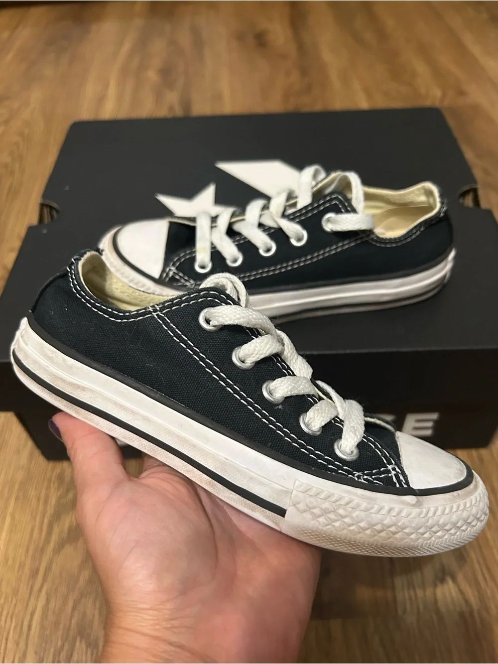 CONVERSE all Star Chuck Taylor black lace up shoes sneakers kids 11 Preowned